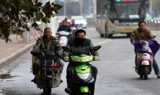 <b>      西南地区西北地区东部有阴雨天气 无极4荣耀</b>