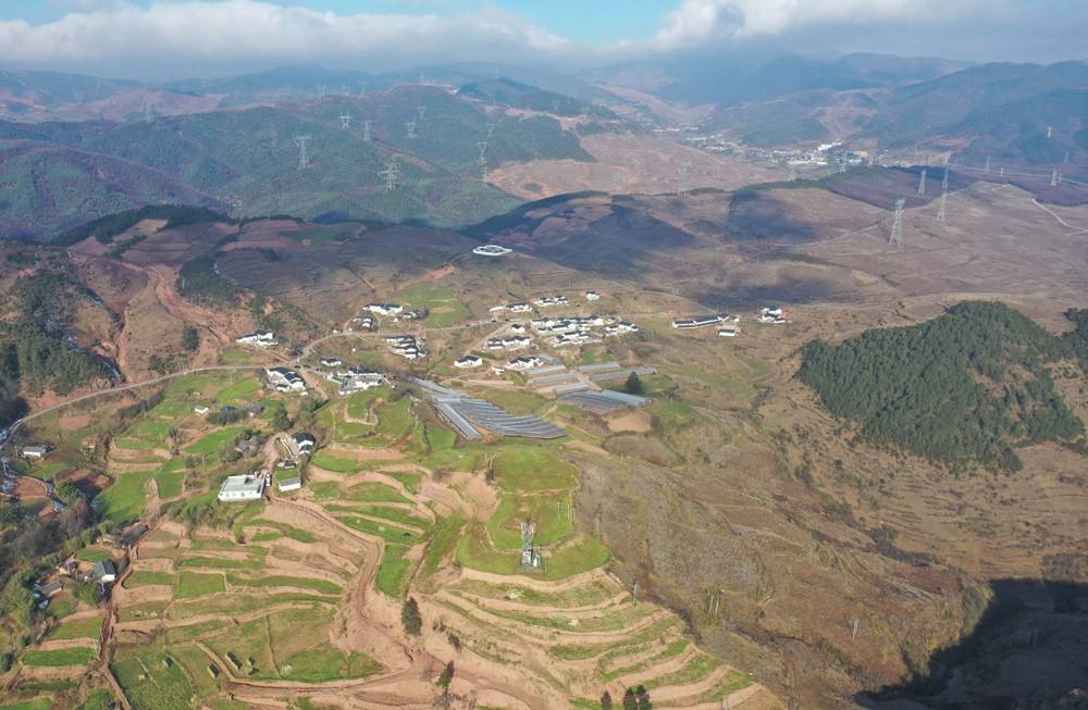 无极4平台代理爬最高的山，啃最硬的骨头——四川凉山坚决攻克脱贫攻坚最后堡垒