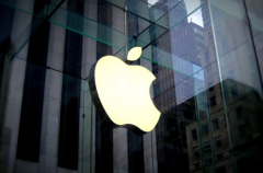 <b>无极4登录苹果终于妥协 首次取消30%“苹果税”！</b>