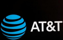 <b>无极加速器AT&T第一季度营收同比下滑4.5% 低于华</b>