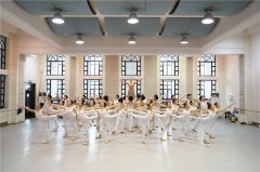 <b>中央芭蕾舞团将携无极4平台总代理《芭蕾精品晚</b>