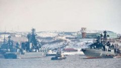 <b>俄北方舰队宣布在北极进行大规模演习，近50艘军</b>