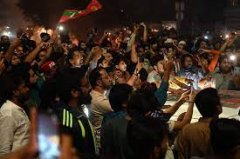 <b>无极4平台代理伊姆兰遇袭助燃巴基斯坦街头政治</b>