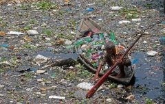 <b>无极4平台开户日均2400吨塑料垃圾 孟加拉国环境</b>